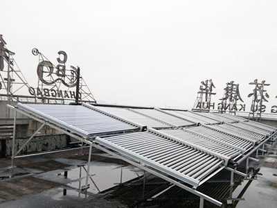 江蘇康華宿舍太陽(yáng)能熱水工程